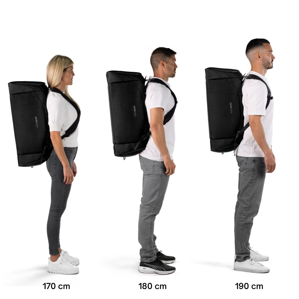 Torba Zeeksack The Duffelbag pokazana na trzech osobach o różnym wzroście: 170 cm, 180 cm i 190 cm – aby zobaczyć, jak wygląda na plecach w zależności od wzrostu.